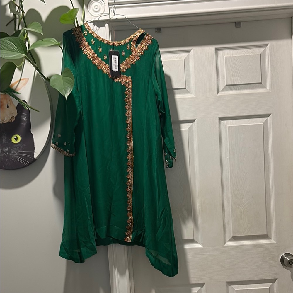 Elegant Green Tunic with Gold Embroidery